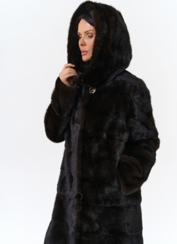 Норковая шуба с капюшоном Норковая шуба с капюшоном