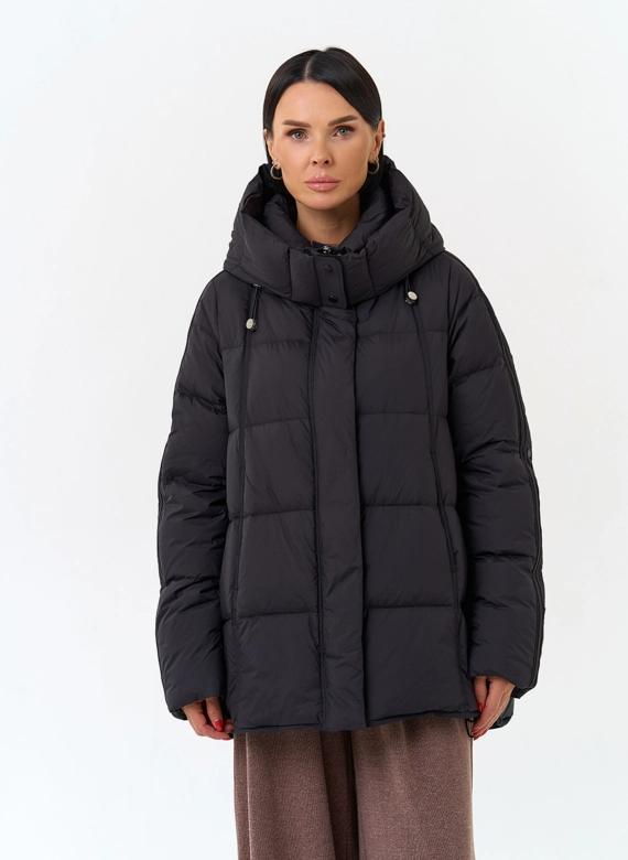 Женский пуховик с капюшоном фото
