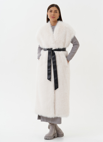 Удлиненный жилет из экомеха